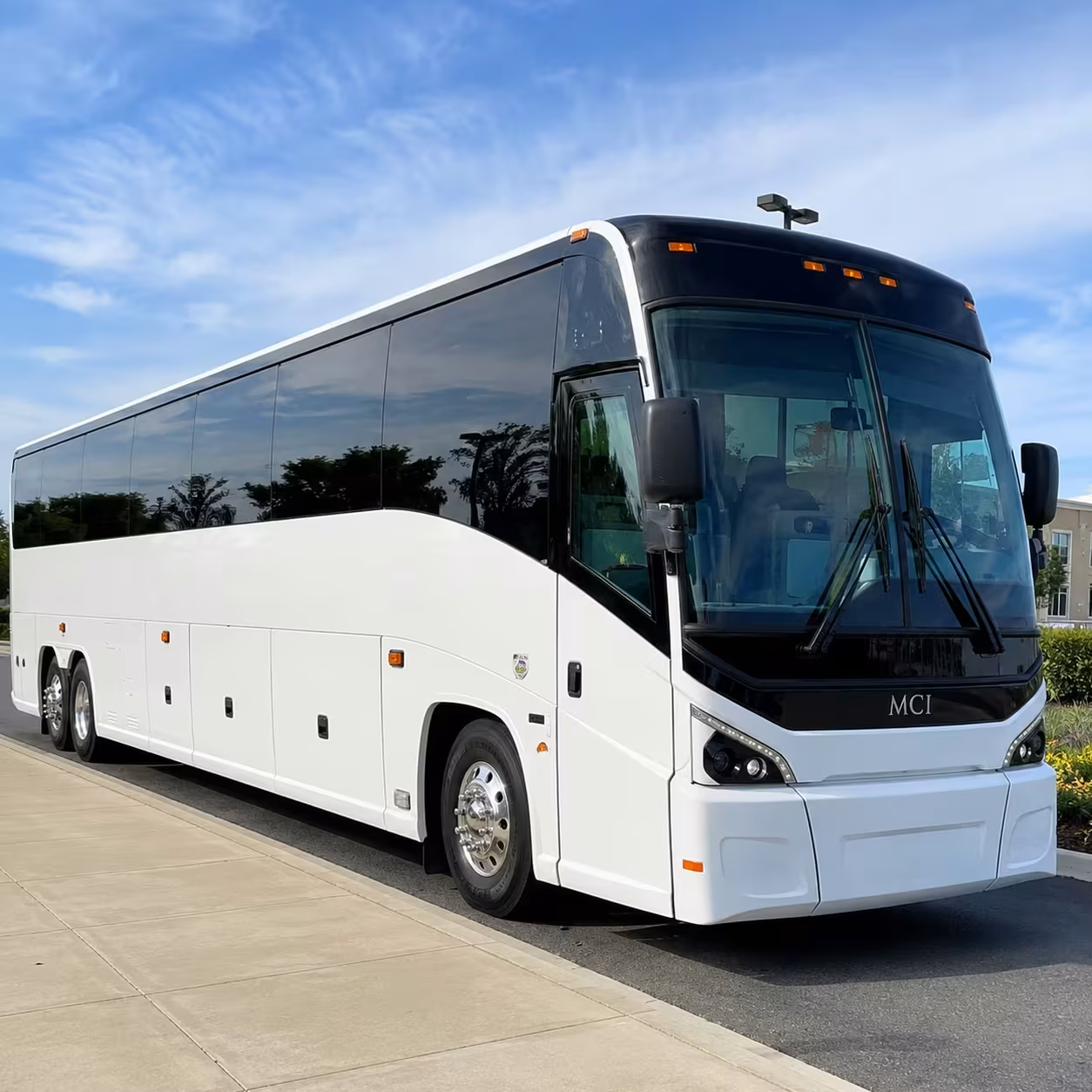 athens employee shuttle services for commuters and campus corridors