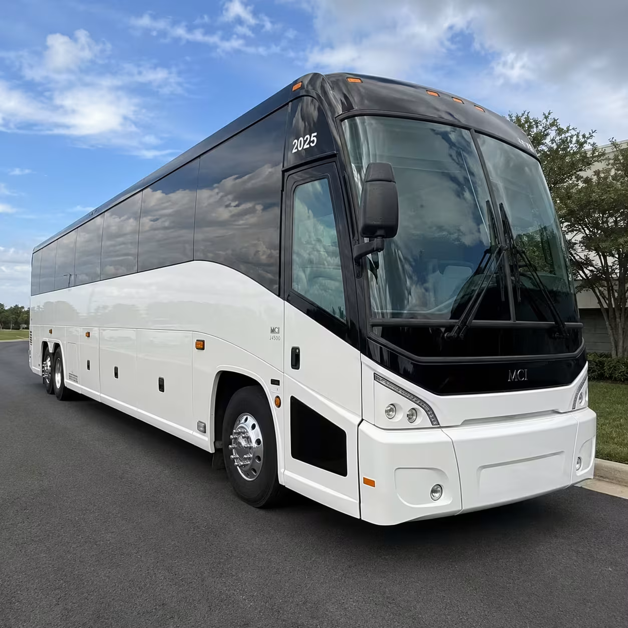 athens shuttle buses for uga and research park groups