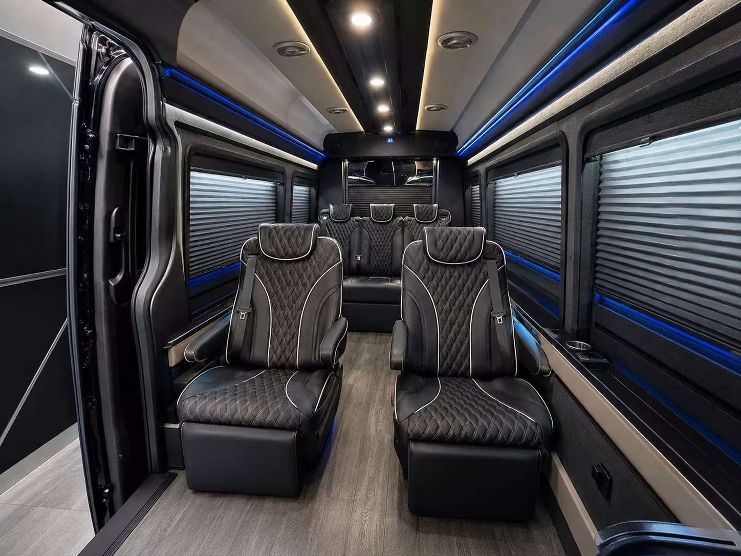 corporate and convention airport transfers in athens