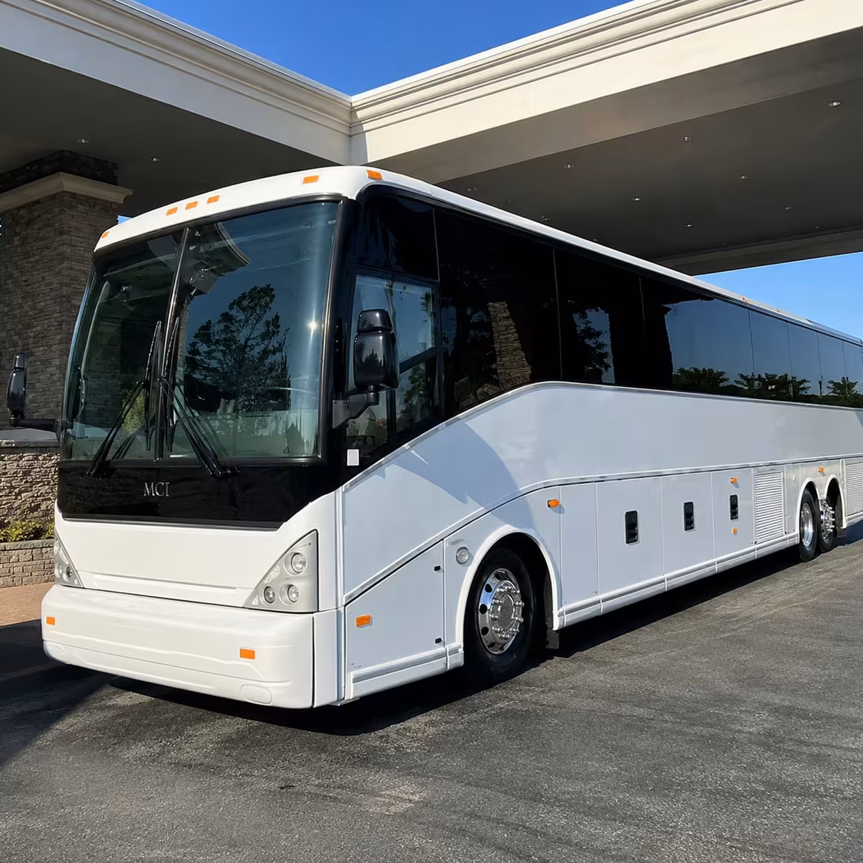 employee shuttles in athens